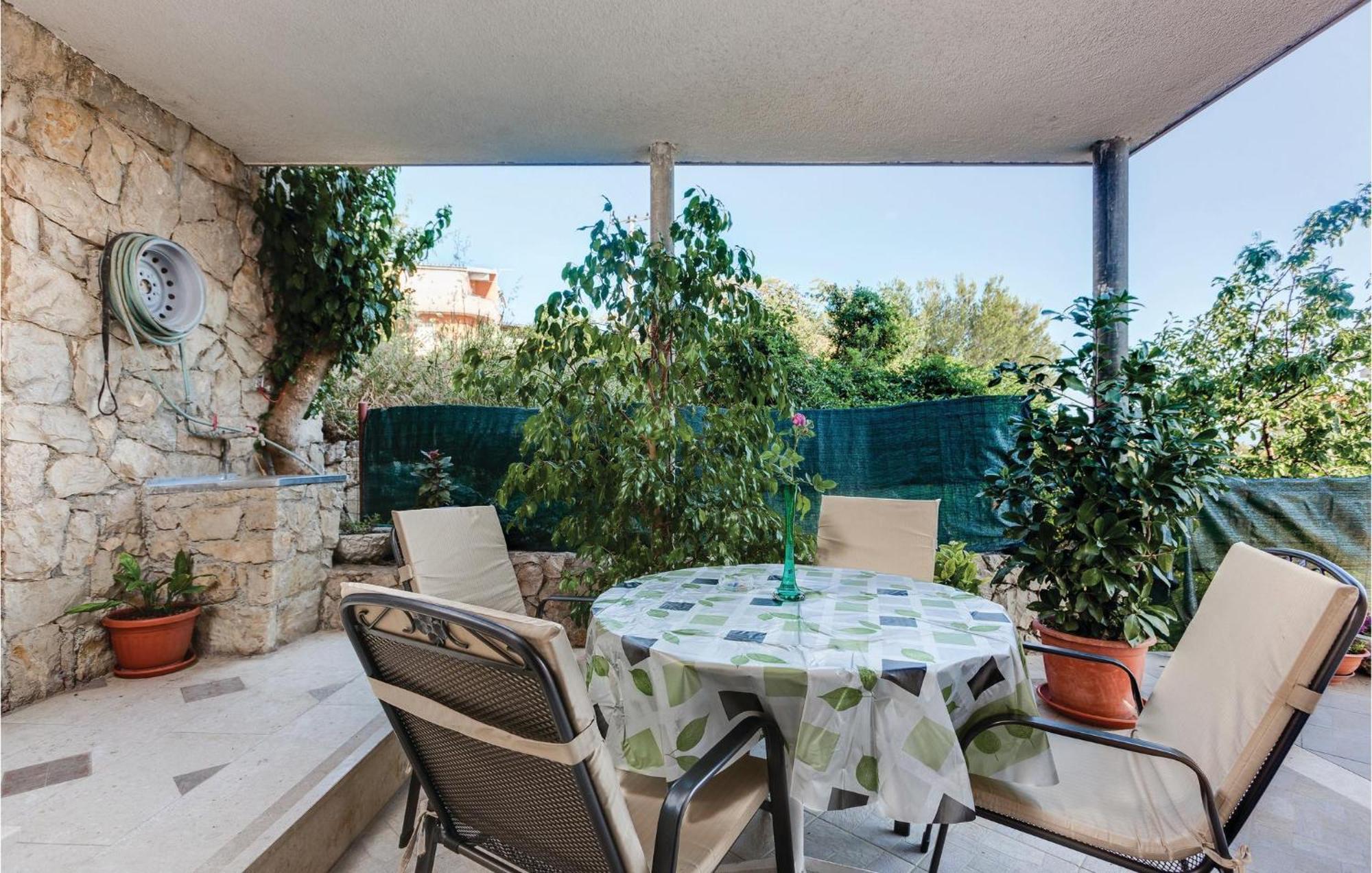 Amazing Apartment In Podstrana With Wifi Dış mekan fotoğraf