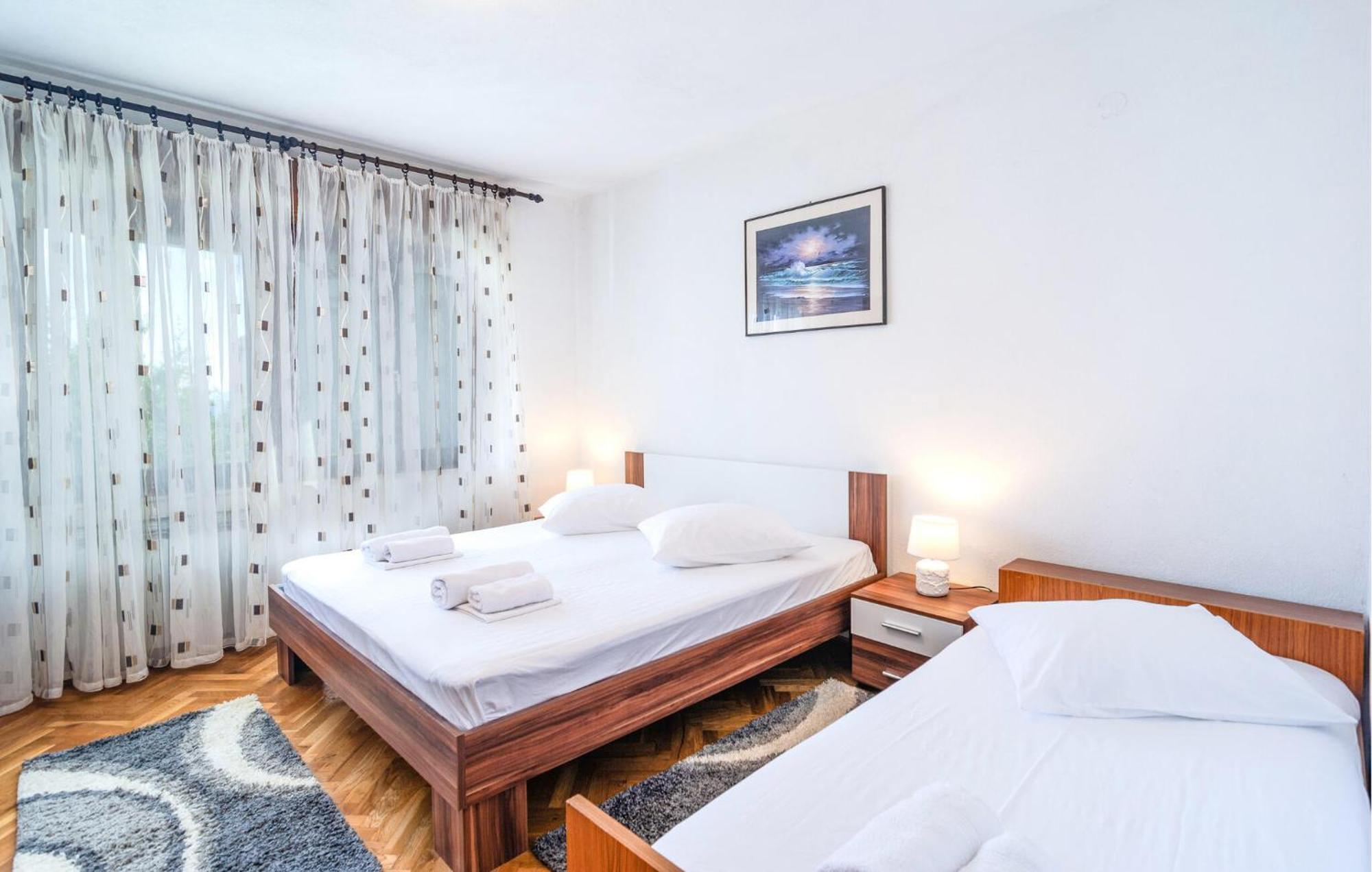 Amazing Apartment In Podstrana With Wifi Dış mekan fotoğraf
